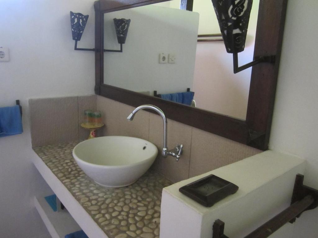 Kembali Beach Bungalows Amed  Phòng bức ảnh