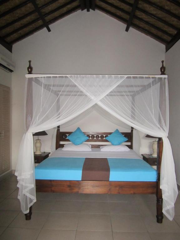 Kembali Beach Bungalows Amed  Phòng bức ảnh